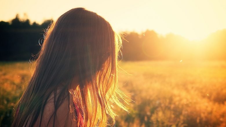 NOTICIAS: La pastilla que elimina los sofocos de la menopausia en solo tres días El Imperial College de Londres ensayan un medicamento alternativo a la terapia hormonal sustitutiva con un mecanismo de acción más rápido