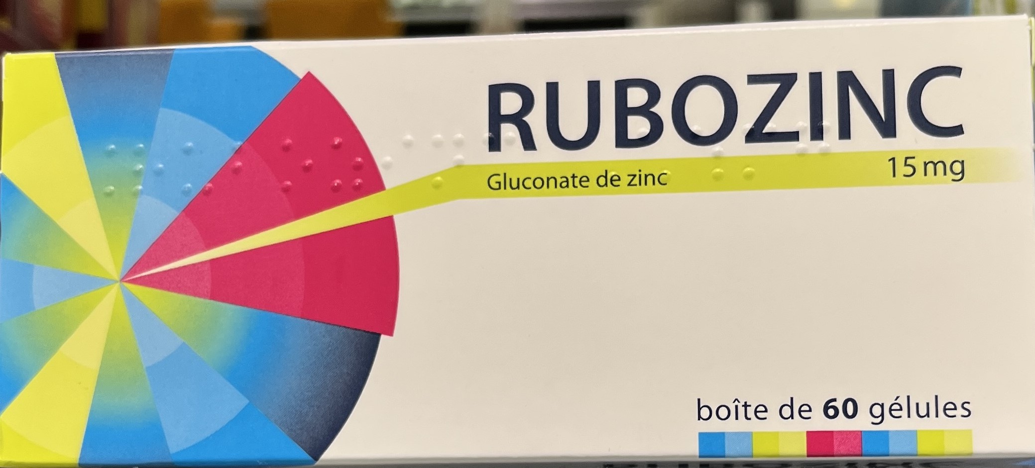 RUBOZINC Gélule 15 mg de Francia. EA Pharma Laboratoires des Granions. El óxido de zinc es un protector de la piel; tiene acción astringente moderada sobre la piel; actúa coagulando las proteínas.