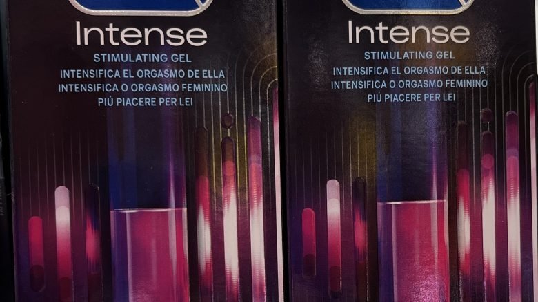 Durex Intense Orgasmic Gel es un gel estimulante que ha sido formulado para potenciar e intensificar el orgasmo en las relaciones sexuales.