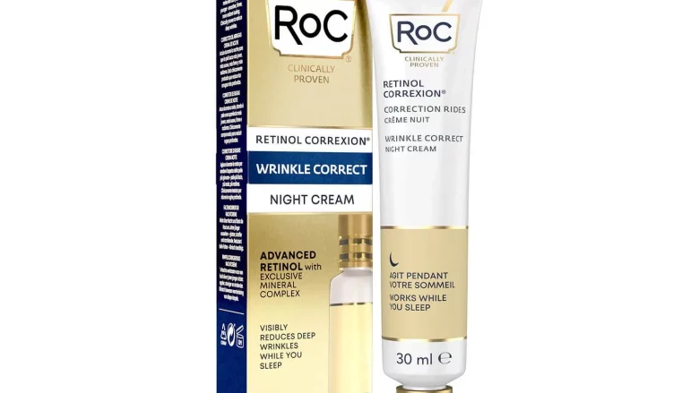 ROC RETINOL CORREXION® Wrinkle Correct Crema De Noche. Esta crema de noche es perfecta para todas las consumidoras que quieren que su piel esté tersa y radiante, ya que actúa mientras duermes para despertar con una piel revitalizada, gracias al RoC® Retinol. Estudios clínicamente probados aseguran la disminución de líneas de expresión y arrugas en solo 12 semanas. Úsalo cada día para conseguir resultados totales.