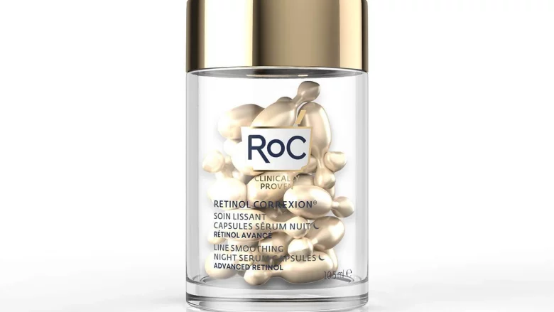 ROC RETINOL CORREXION® Line Smoothing Serum Noche 30 ct Cápsulas. Este Sérum en cápsulas de noche suaviza y mejora visiblemente la apariencia de piel sin colágeno, para proporcionar un acabado sedoso y renovado, gracias a una alta concentración de Retinol puro.