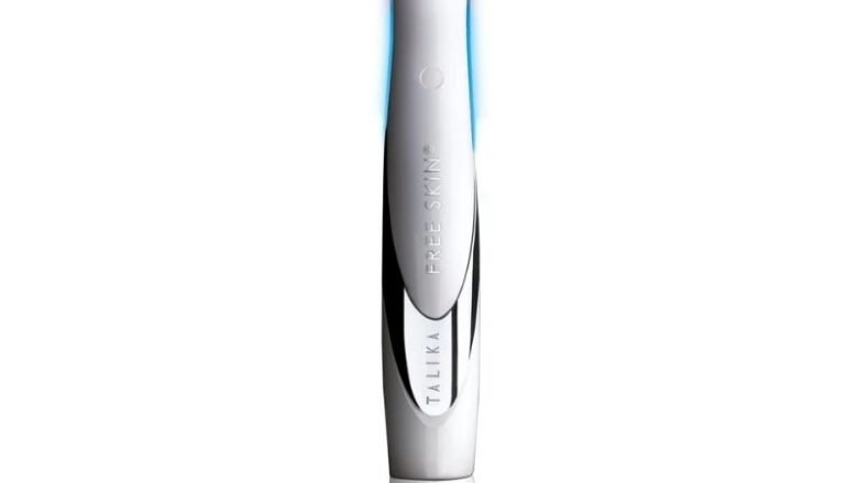 Free Skin Inspirado en estudios de la NASA, Free Skin es un dispositivo cosmético de Light Therapy con una eficacia increíble en la piel "con problemas": las imperfecciones con tendencia al acné, brillos y rojeces no se resisten. #terapia de luz #tono de piel