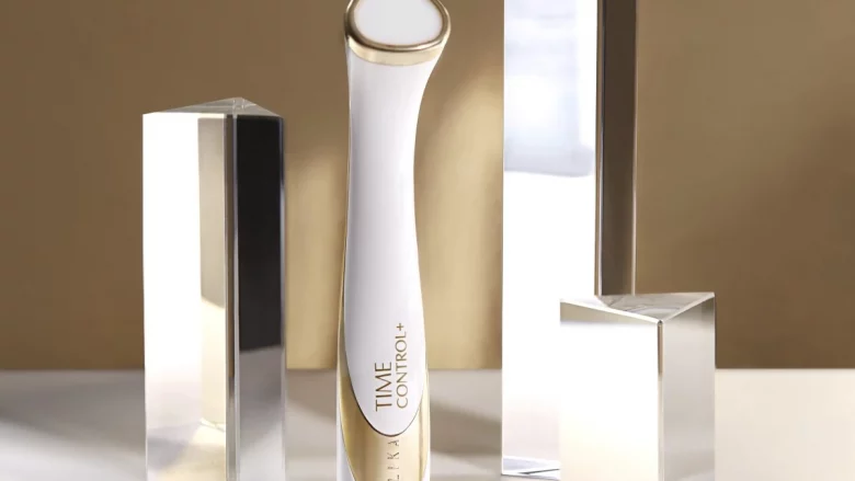 TALIKA Time Control + es una auténtica proeza tecnológica que combina la terapia de la luz y la revolución de la electroestimulación #anti-ojeras #antiedad #contorno de ojos #terapia de luz #electroestimulación