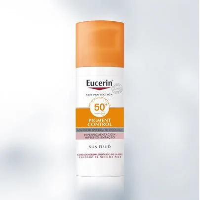 EUCERIN Sun Fluid Pigment Control FPS 50+. Protección solar muy alta para el rostro. Advanced Spectral Technology: protección frente a rayos UVA y UVB y contra la luz HEVL