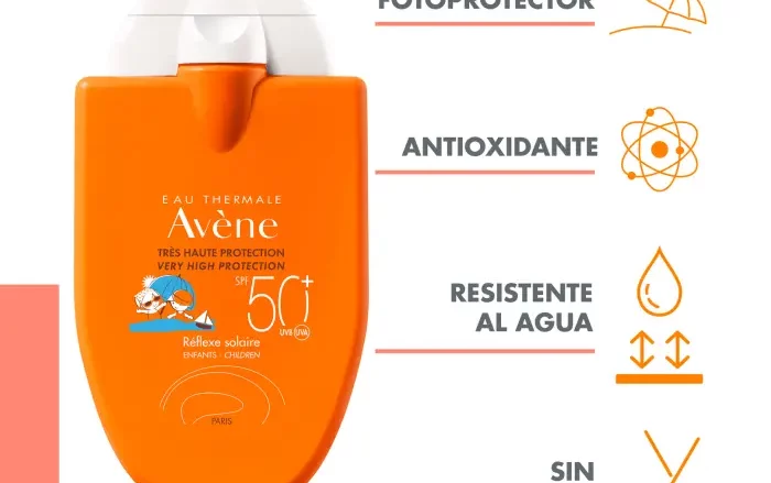 AVENE Reflexe Solaire SPF 50+ para bebés y niños. Muy alta protección solar para la piel sensible de bebés y niños. Aplicar sobre el rostro y el cuerpo. Sistema de filtros patentado. Foto protector, antioxidante, resistente al agua, sin perfume.