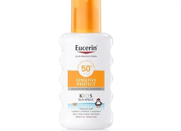 EUCERIN Kids Sun Spray Sensitive Protect FPS 50+. Protección solar muy alta para niños. Advanced Spectral Technology: protección frente a rayos UVA y UVB, y protección contra la luz HEVL