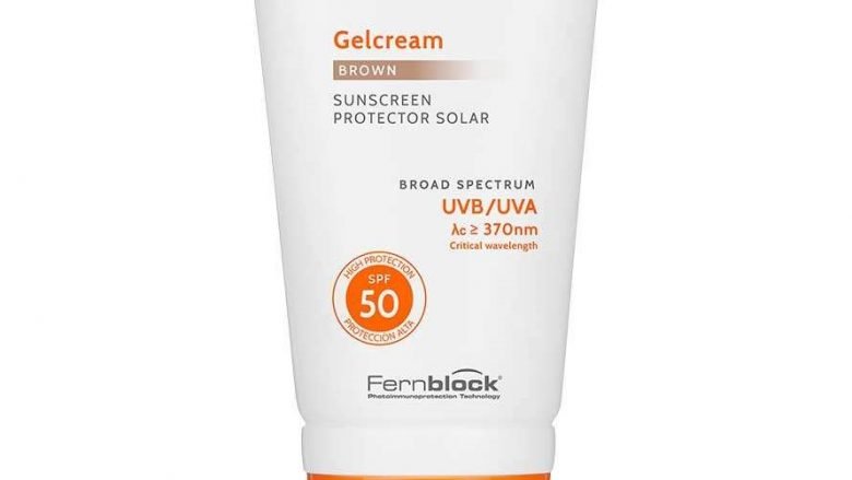HELIOCARE Color. Gelcream SPF 50. Fotomaquillaje fluido para pieles normales o secas formulada con Fernblock®