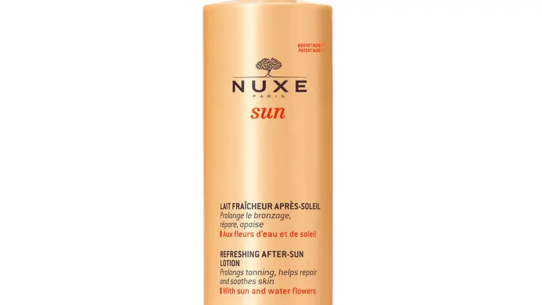 NUXE PROTECCIÓN SOLAR Leche refrescante para después del sol, NUXE Sun 400 ml. Prolonga el bronceado, repara y calma. Todos los tipos de piel. 92 % de ingredientes de origen natural.