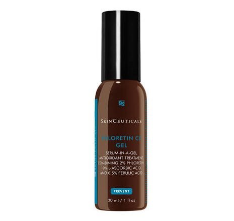 AOX + Eye Gel es un innovador sérum en gel para el contorno de ojos en una textura gel ligera, que brinda una protección ambiental avanzada para el contorno de ojos al tiempo que reduce la apariencia de hinchazón, los signos visibles de cansancio y las ojeras. TIPO DE PIEL: Seca, Normal, Grasa, Mixta, Sensible. PROBLEMÁTICA DE LA PIEL: Arrugas y firmeza. AOX + Eye Gel contiene una combinación sinérgica de un 5 % de vitamina C pura (ácido L-ascórbico), un 1 % de floretina y un 0,5 % de ácido ferúlico junto con potentes ingredientes botánicos para proteger la delicada zona del contorno de ojos frente al envejecimiento de la piel por factores atmosféricos: deterioro ambiental y signos prematuros del envejecimiento como consecuencia de los radicales libres procedentes de la radiación UVA/UVB, la radiación infrarroja (IRA) y la contaminación por ozono (O3). Este refrescante sérum en gel combate los signos visibles del envejecimiento tales como las patas de gallo y las líneas de expresión, y mejora la apariencia de las bolsas y las ojeras. Proporciona protección ambiental avanzada neutralizando la acción perjudicial de los radicales libres Reduce la apariencia de las líneas de expresión, las bolsas y las ojeras Combate los signos de fatiga para favorecer una apariencia fresca Sin perfume ni alcohol Ideal para todo tipo de piel
