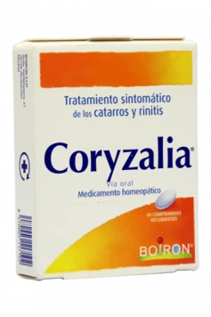 BOIRON Coryzalia es un medicamento homeopático utilizado tradicionalmente en el tratamiento sintomático de los catarros y rinitis.Qué es CORYZALIA y para qué se utiliza. Coryzalia se presenta en caja de 40 comprimidos recubiertos. Coryzalia es un medicamento homeopático utilizado tradicionalmente en el tratamiento sintomático de los catarros y rinitis.