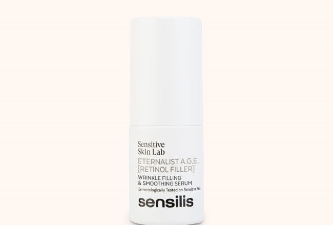 Eternalist A.G.E [Retinol Filler] El primer filler rellenador y corrector de arrugas eficaz en pieles sensibles. Tiene efecto lifting inmediato y una excelente absorción.