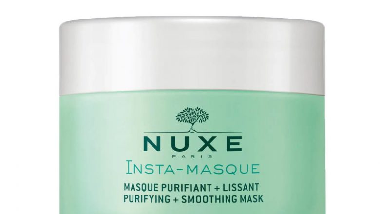 NUXE Mascarilla Purificante y Alisante, Insta-Masque 50ml Mascarilla exfoliante con micro-partículas - exfolia con suavidad y unifica la tez Todos los tipos de piel, incluso las sensibles. 98,3 % de ingredientes de origen natural Esta mascarilla purificante alía los beneficios del Agua Floral de Rosa con la Arcilla Blanca para purificar la piel con total suavidad. En 2 minutos cronometrados, la piel está limpia y visiblemente alisada. Ultra-sensorial, su textura fresca y aérea no reseca la piel y no tira para un confort ideal.