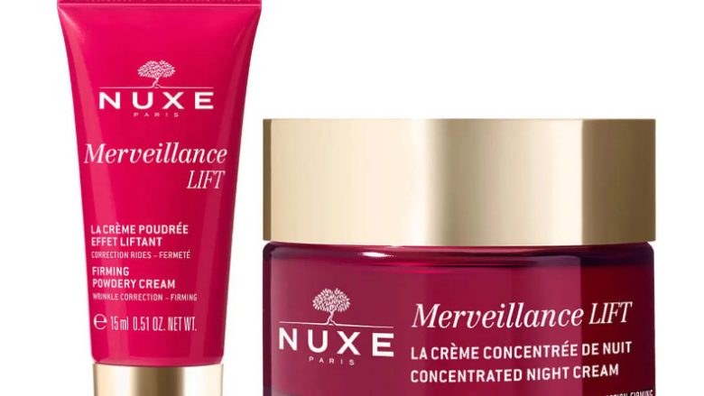 NUXE Mi dúo antiedad de día y de noche Rellena la piel diariamente Descubra nuestro dúo de cremas Día y Noche Merveillance Lift para rellenar las arrugas y reafirmar su piel. El dúo Merveillance Lift está compuesto de : - 1 Crema Concentrada de Noche, Merveillance Lift 50ml - 1 Crema En Polvo Efecto Lifting, Merveillance Lift 15 ml