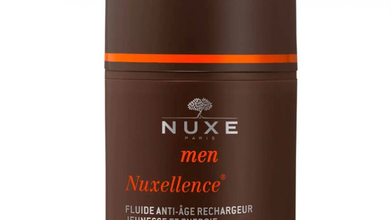 NUXE Men, Nuxellence 50 ml Fluido antiedad restaurador - juventud y energía Para todos los tipos de piel. Todas las edades 91 % de ingredientes de origen natural Este tratamiento antiedad de nueva generación, con extractos de Roble, Carpe, Pasiflora y Ácido Hialurónico, recarga la piel de energía*: día tras día se muestra más joven. Revitalizada, está más firme, las arrugas se alisan, la tez se revitaliza.
