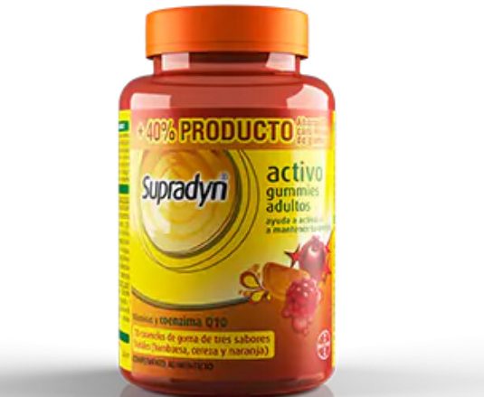 Supradyn® Energy Gummies Adulto Supradyn® Energy Gummies Adulto es una deliciosa forma de tomar vitaminas, que complementa tu dieta habitual. Contiene vitaminas A, B, C y D y la coenzima Q10. Supradyn® Energy Gummies Adulto te ayudará a realizar todas las actividades de tu vida diaria con energía y vitalidad y contribuirá al funcionamiento normal del sistema inmunitario. Se encuentra disponible en una presentación de 50 caramelos de goma de tres sabores frutales (frambuesa, cereza y naranja). PUNTO DE VENTA MÁS CERCANO COMPRAR ONLINE ¿CÓMO TOMARLO? Su presentación innovadora en caramelos de goma de delicioso sabor facilita su consumo diario. 2 caramelos de goma al día durante al menos 6 semanas. Kcal por caramelo de goma: 6,2 (Dosis diaria de 2 caramelos: 12 kcal al día) Complemento alimenticio. No superar la dosis diaria recomendada. No utilizar como sustituto de una dieta equilibrada. Se recomienda seguir una dieta variada y equilibrada y un estilo de vida saludable.