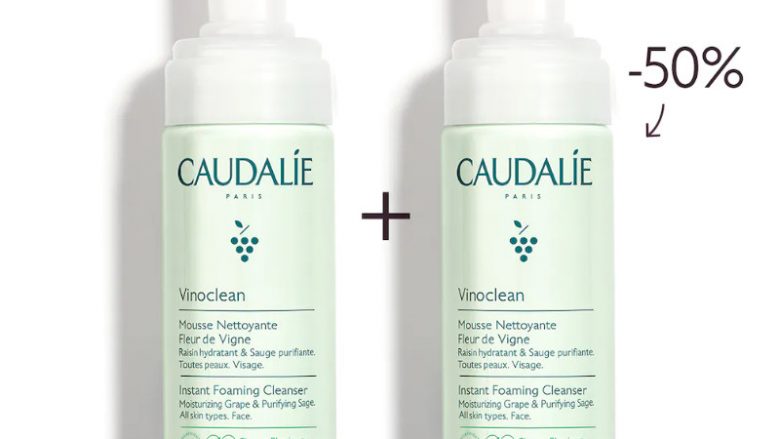 CAUDALIE Dúo Espuma Limpiadora Vinoclean Tipo de piel : Todo tipo de pieles Necesita : Desmaquillado & Limpieza Ingredientes clave : Salvia, Camomila, Uvas Textura : Espuma Use : Día y noche ¿Qué es? Producto emblemático de la línea Vinoclean, la Espuma Limpiadora es una loción cristalina que se transforma en una espuma generosa y ligera para ofrecer a la piel confort y suavidad.