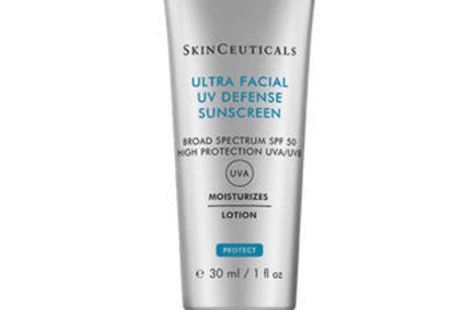 ULTRA FACIAL UV DEFENSE SPF 50 Fotoprotector facial nutritivo