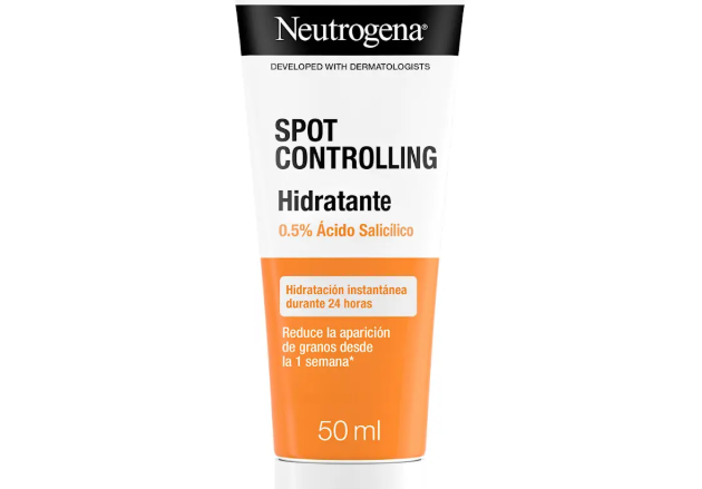 Comprar NEUTROGENA en Gran Farmacia Andorra 💧✨ Hidratación + Control de granos en un solo paso ✨💧 En Gran Farmacia Andorra cuidamos tu piel con el Neutrogena® Spot Controlling Hidratante Oil Free, clínicamente probado para: ✔️ 24 h de hidratación sin obstruir los poros ✔️ Combatir y prevenir los granos ✔️ Reducir marcas gracias a su fórmula con aloe vera y camomila ✔️ Purificar la piel con Ácido Salicílico. Su textura ligera y libre de aceites respeta el equilibrio natural de la piel, dejándola fresca, suave y uniforme. Perfecto para tu rutina diaria, mañana y noche. 📍 Encuéntralo en Gran Farmacia Andorra, tu espacio de salud y belleza en el corazón de Andorra la Vella. #GranFarmaciaAndorra #Neutrogena #SpotControlling #OilFree #CuidadoFacial #Hidratación24h #PielSana #AndorraBeauty