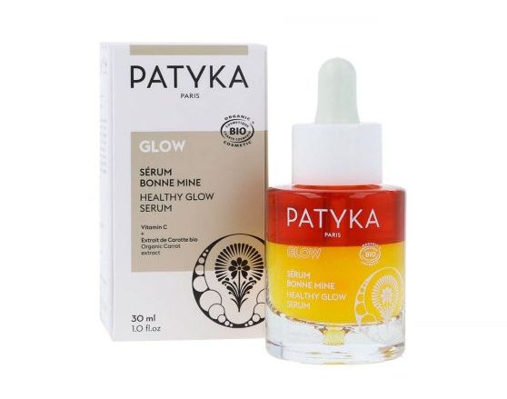 Comprar Glow Sérum Buena Cara de Patyka en Gran Farmacia Andorra. Es un sérum facial avanzado diseñado para proporcionar un efecto instantáneo de "buena cara", iluminando y revitalizando la piel al instante. Además, gracias al extracto de zanahoria que contiene, aporta un sutil color a la piel, tal y como un bronceado natural. Este sérum es ideal para aquellos que buscan un tratamiento diario que unifique el tono, aporte un bronceado natural, reduzca los signos de fatiga y proporcione un extra de luminosidad.