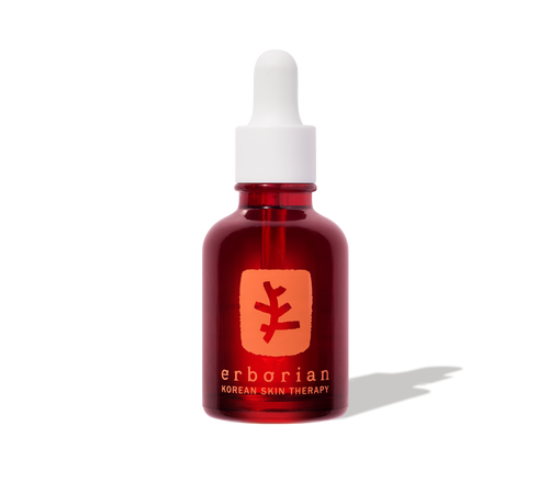 K-BEAUTY ERBORIAN Duo nourrissant multi-perfecteur achat GRAN FARMACIA ANDORRA. Crème Contour des Yeux Skin Therapy & Huile-Sérum Skin Therapy.  Ce duo contient SKIN THERAPY HUILE-SERUM (30ml) et SKIN THERAPY EYE (15ml) Skin therapy huile-sérum : Une huile pour le visage qui concentre toute la puissance du soin Erborian. Une huile de nuit multi-perfectrice associant 17 extraits de plantes conçue pour agir pendant votre sommeil. Sa promesse ? Vous redonner confiance en votre peau nue, en une nuit seulement ! • APRÈS LA 1ÈRE NUIT* : Votre peau est lissée, intensément nourrie et repulpée en hydratation. Les signes de fatigue semblent réduits, votre teint est frais et lumineux. • JOUR APRÈS JOUR, DES RÉSULTATS AMPLIFIÉS* : les rides et les ridules sont visiblement estompées et votre peau gagne en souplesse. Elle paraît plus nette avec moins d'imperfections ; le grain de peau est affiné ; et votre teint est unifié, durablement lumineux. Skin Therapy est une huile visage biphasée, spécialement pensée pour s’adapter à tous les types de peau. Rapidement absorbée, elle enveloppe délicatement la peau, sans laisser de fini gras ! 90% d'ingrédients d'origine naturelle - Formule vegan - Sans silicones Skin Therapy Eye : Toute la puissance du soin coréen Erborian dans une crème contour des yeux multi-perfectrice. Sa promesse ? Vous réveiller avec la confiance d’un regard transformé !Né de l’expertise coréenne, ce soin cible 7 préoccupations principales du contour de l’œil (poches, cernes, éclat, hydratation, nutrition, texture et ridules et rides) grâce à sa formule hautement concentrée en actifs. Il associe 9 extraits de plantes à des ingrédients experts comme la caféine et 5 % de niacinamide pour des résultats visibles dès la 1ère nuit.1   