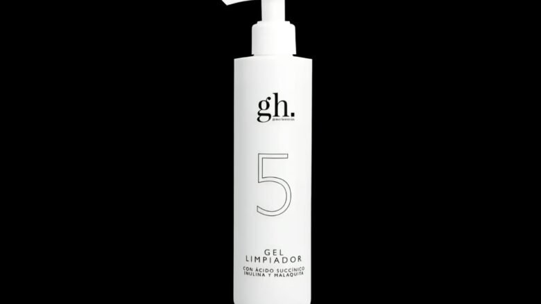 Limpiadores Syndet para piel grasa  de Gema Herrerías Andorra  Comprar Gema Herrerías limpiadores como el gel Syndet para piel grasa y un aceite desmaquillante gel-to-milk en Gran Farmacia Andorra. La empresa proporciona canales de contacto para consultas, información de productos y asesoría profesional. WhatsApp +376650050